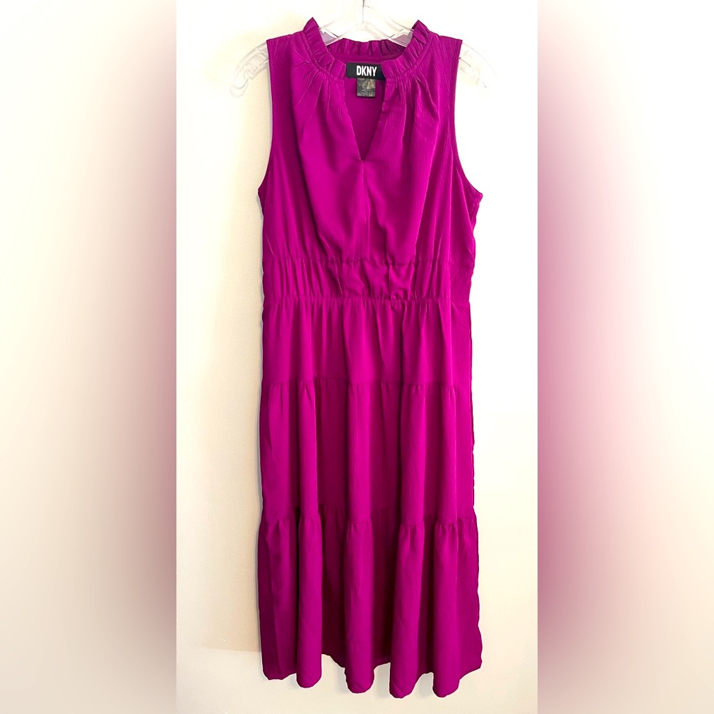 DKNY Donna Karan New York Ruffle Neck Tiered Skirt Sleeveless Maxi Dress. Sz 4
